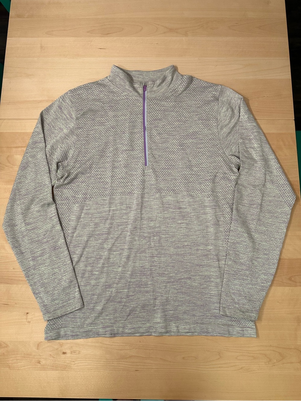 Lululemon quarter zip, lightweight, breathable. Women’s size XL